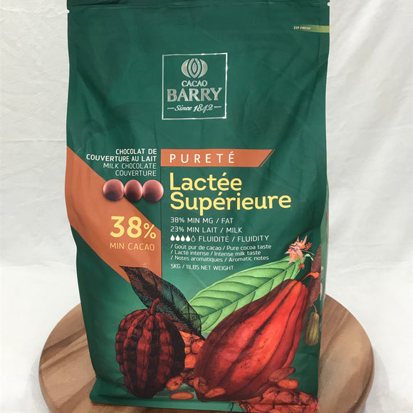 Cacao Barry Lactee Superieure 38% Milk Chocolate Couverture (11 lb