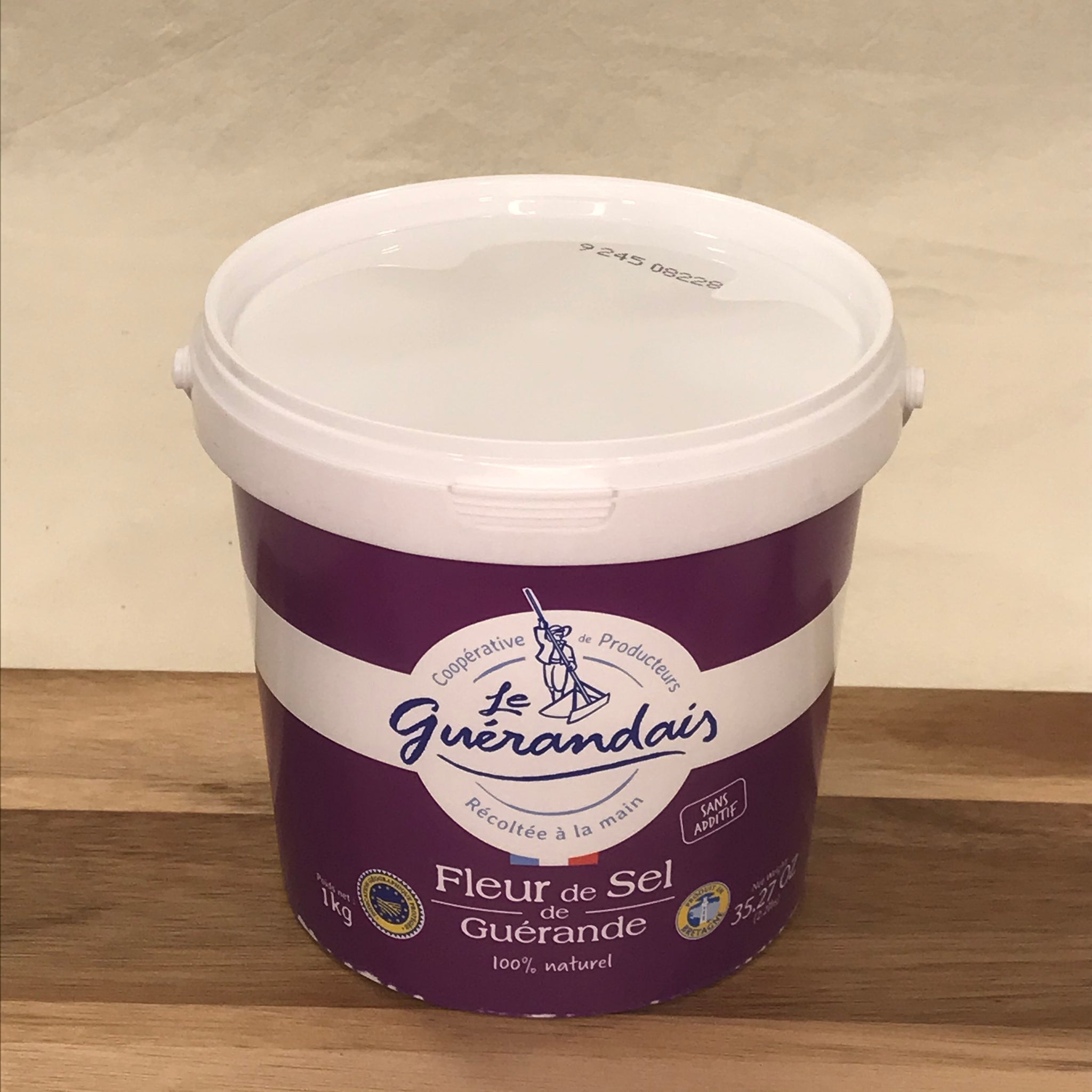 Guerande Fleur de Sel (Sea Salt Crystals) (2.2 lb Tub) – DiGiacomo Brothers  Specialty Food Company